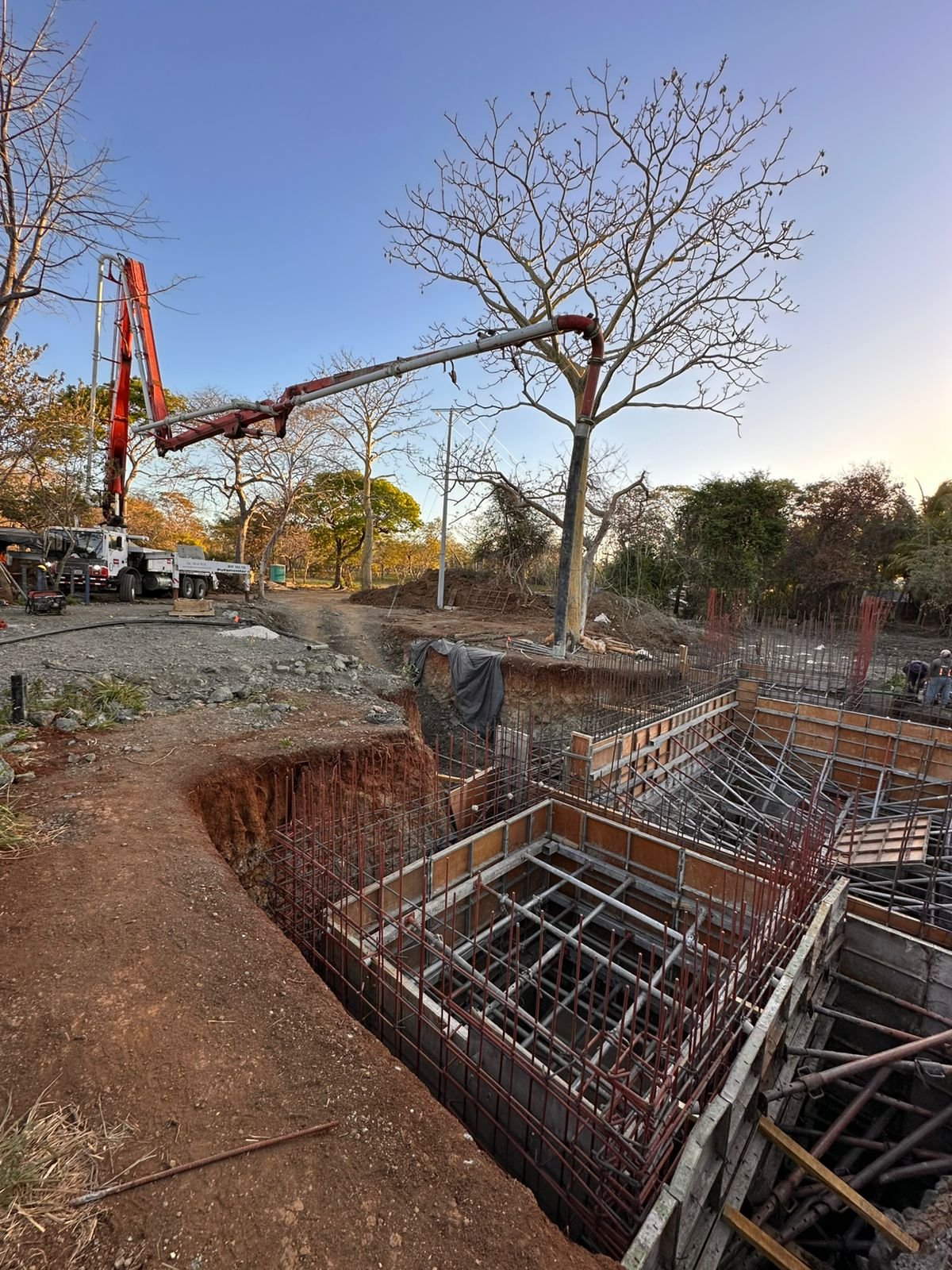 Construction of the Pinilla seawater pumping station