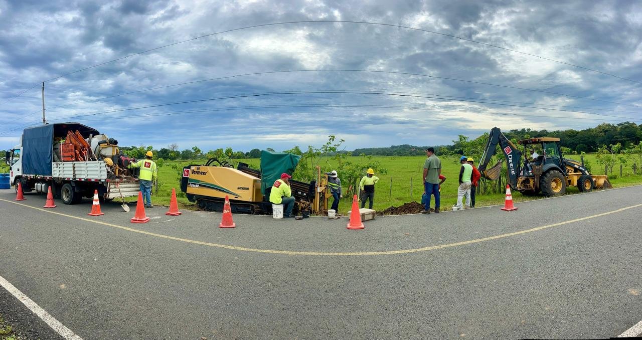 Horizontal directional drilling equipment beside a road